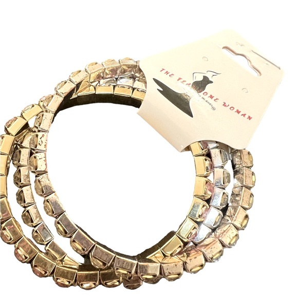 - TRIPLE STACK PINK AND WHITE RHINESTONE BRACELETS WITH STRETCH - Picture 10 of 11